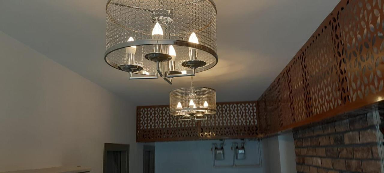 Coresi, 2 Camere, Sleeps 6 Large Private Garden Apartment Pets Welcome Μπρασόβ Εξωτερικό φωτογραφία